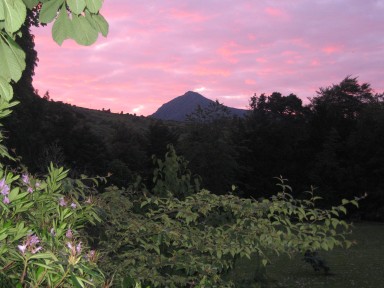 The Main House - Sunsets over Goatfell, seen from the garden... - larger image