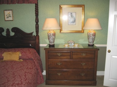 The Smithy - Bedroom - larger image